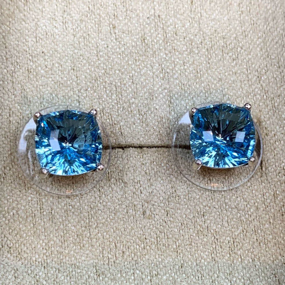 💎Swarovski Solitaire Earrings💎